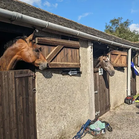 The Coach House, Yealand Redmayne Perfect For A Family In A Rural Setting, Bring Your Dogs And Horse Casa vacanze Beetham